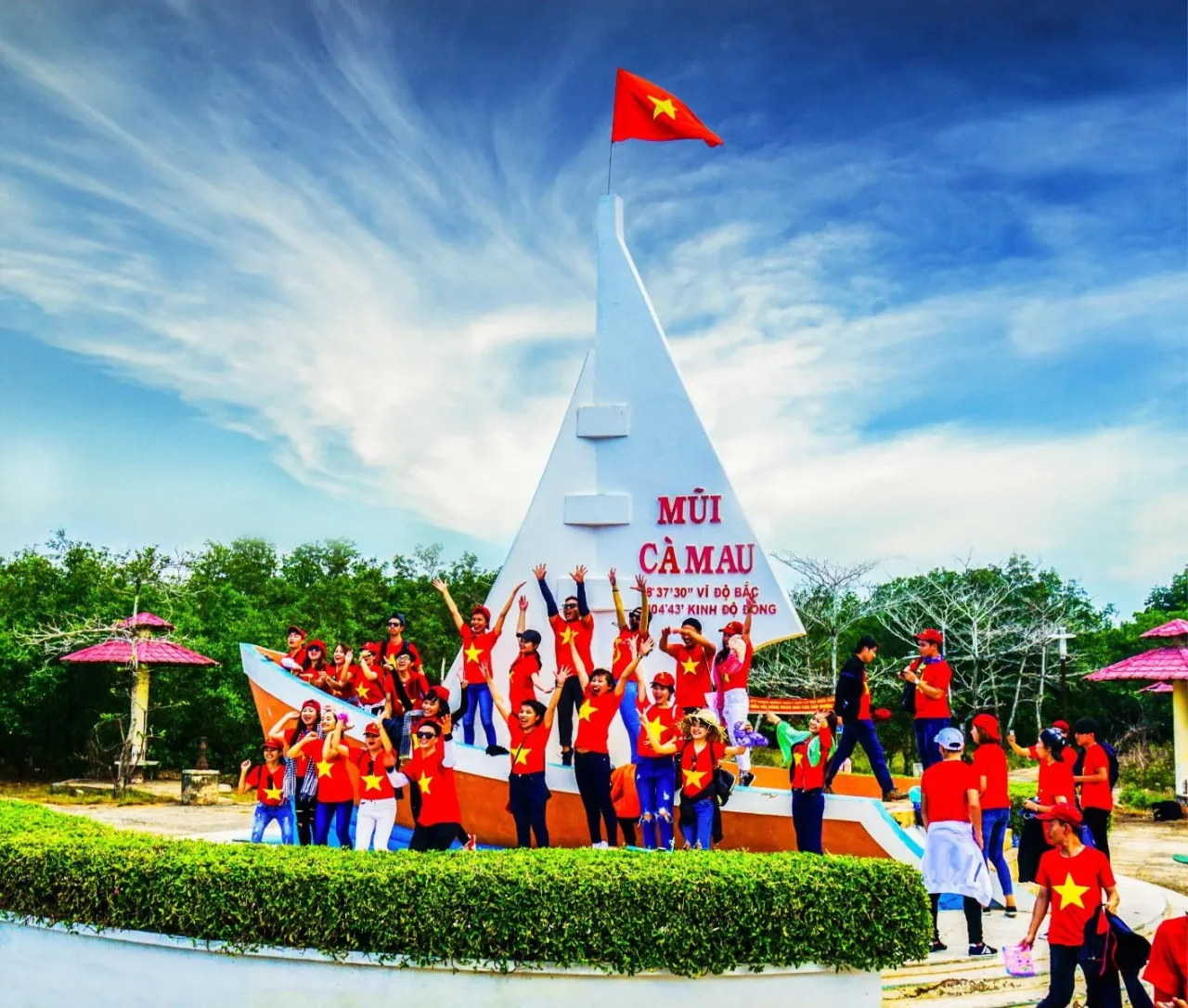 canh dep ca mau nam 2026
