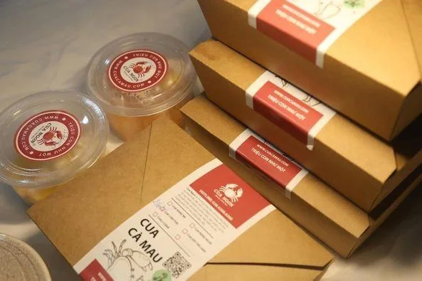 B&aacute;nh Trung Thu v&agrave; Cơm Chi&ecirc;n Cua - M&oacute;n qu&agrave; &yacute; nghĩa cho c&aacute;c con