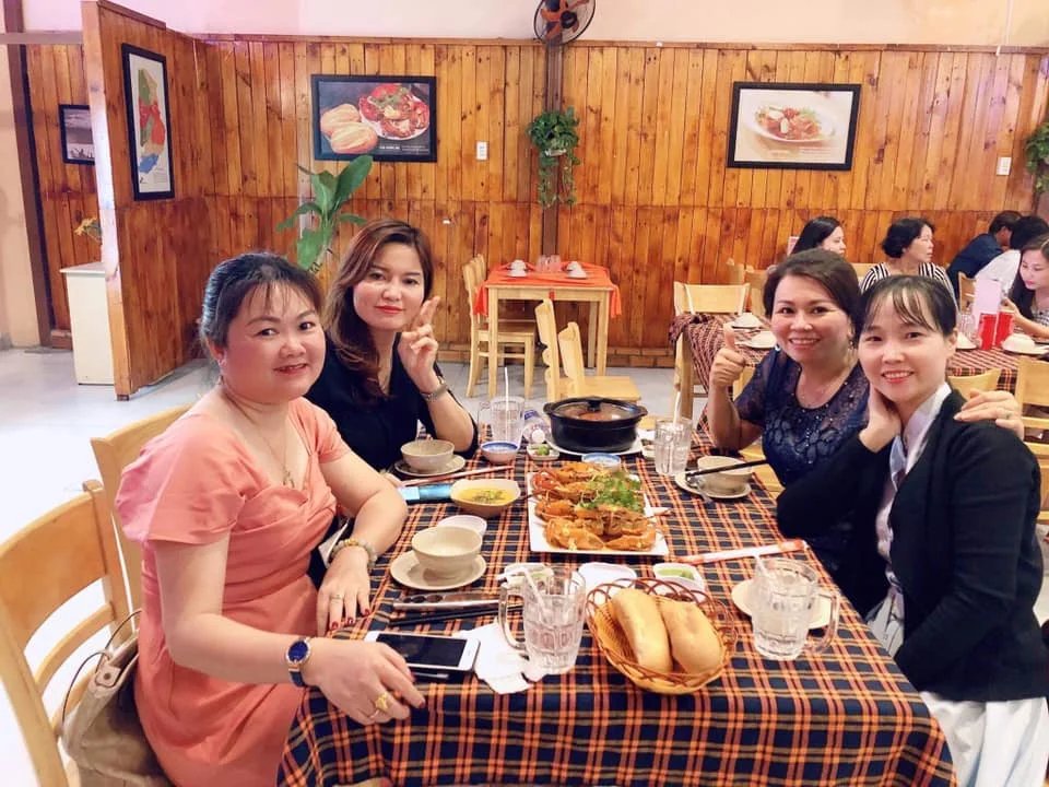 Hẹn H&ograve; Ăn Cua C&agrave; Mau: &Yacute; Tưởng Tuyệt Vời Để Thắt Chặt Mối Quan Hệ