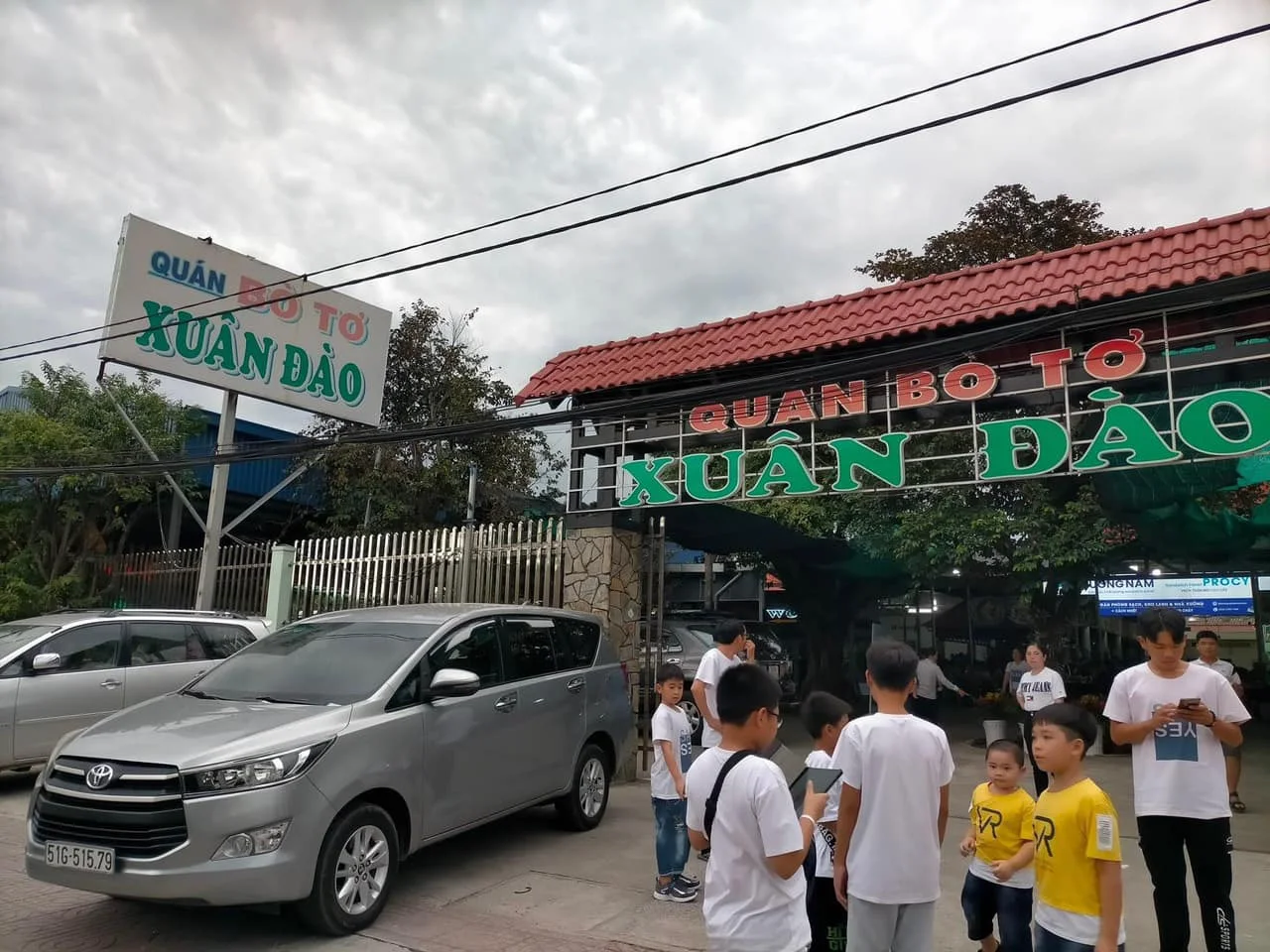Ảnh minh họa: Việt Kiều Về Nước Nên Ăn Gì Tại Sài Gòn?